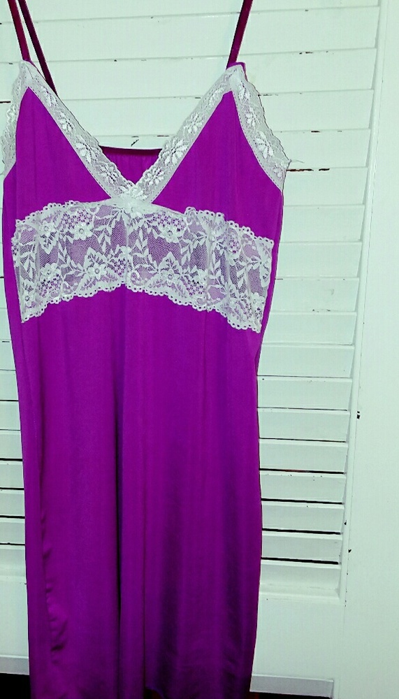NWT Fuchsia Nightie Size S